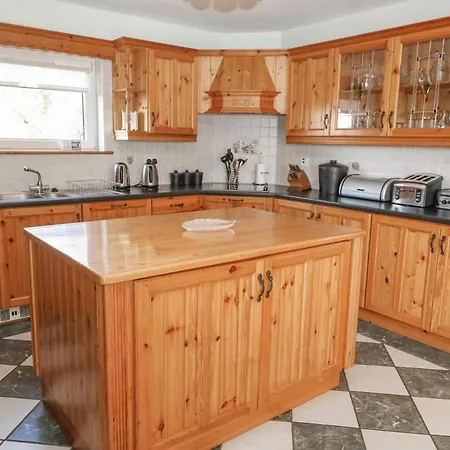 Holiday home Bluebell House And Gardens Rossbrin