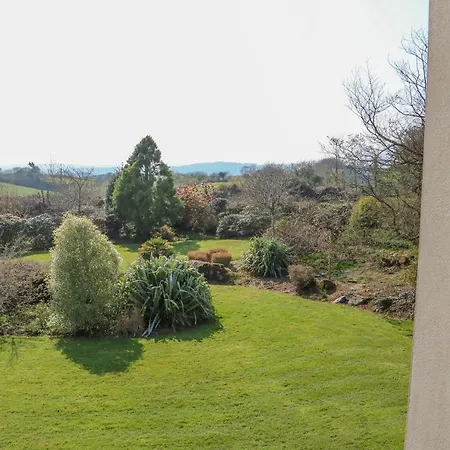 Bluebell House And Gardens Rossbrin