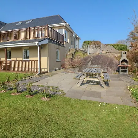 Bluebell House And Gardens Holiday home *