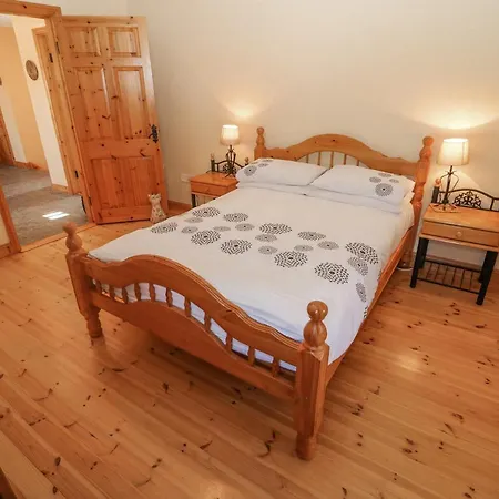 Bluebell House And Gardens Holiday home Rossbrin