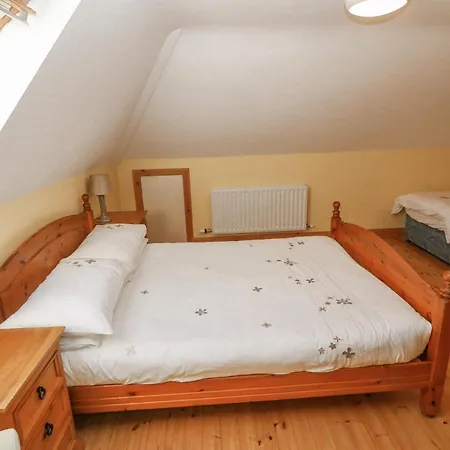 Holiday home Bluebell House And Gardens Rossbrin