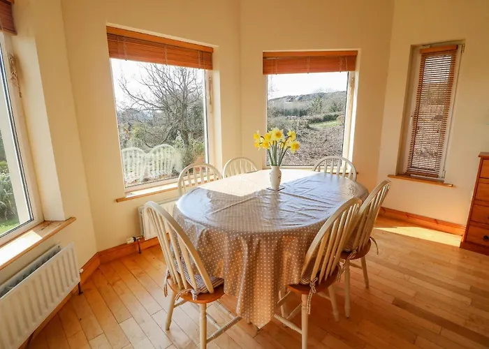 Bluebell House And Gardens בית נופש