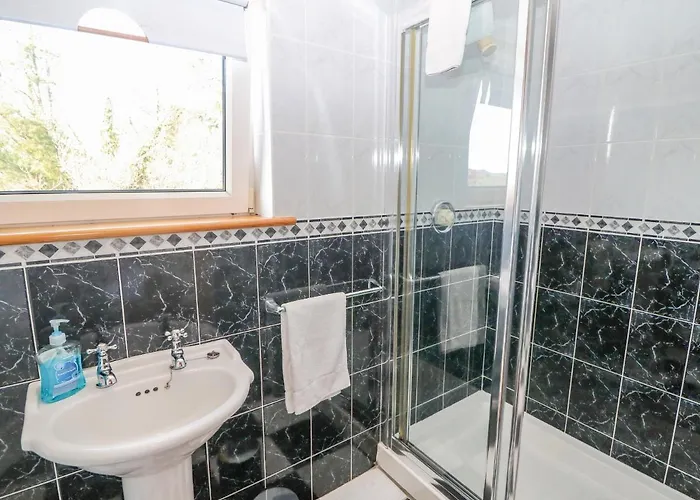 Bluebell House And Gardens * Rossbrin