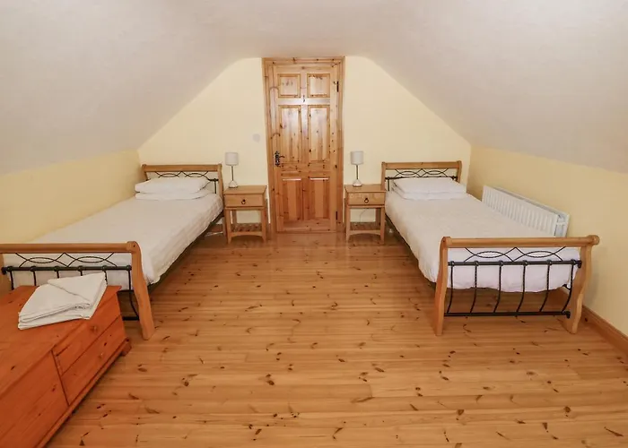 Bluebell House And Gardens Rossbrin