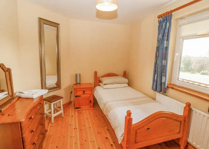 בית נופש Bluebell House And Gardens Rossbrin