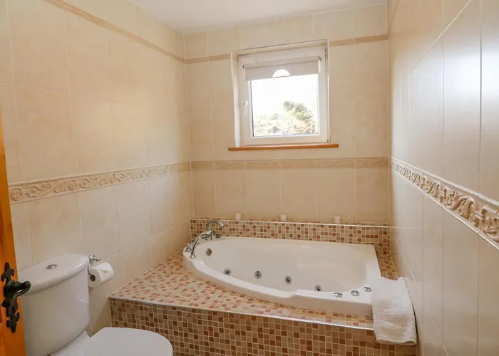 Bluebell House And Gardens