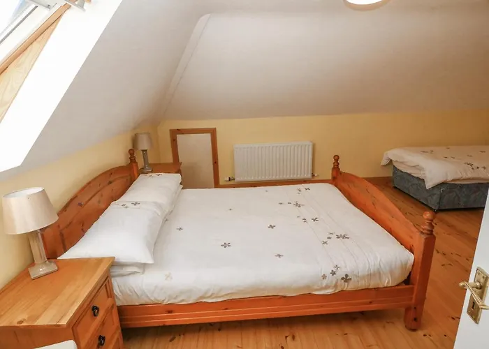 בית נופש Bluebell House And Gardens Rossbrin